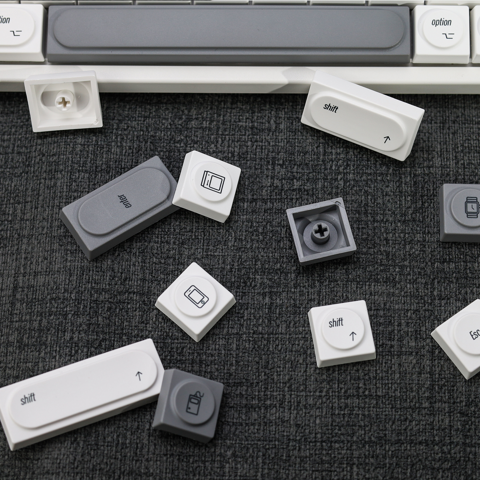 KBDiy Doys Keycaps Retro MAC S - đánh giá và giá Retro Gaming Keycaps